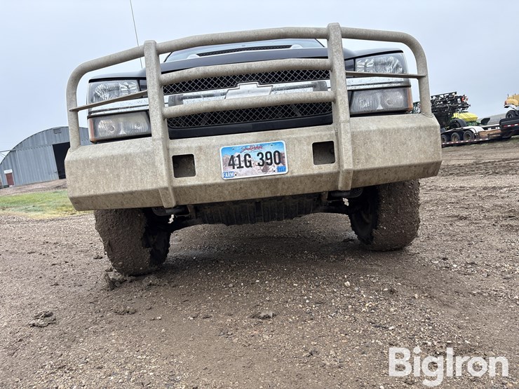 2003-chevrolet-silverado-2500-image-13