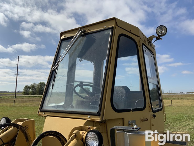 caterpillar-910-image-9