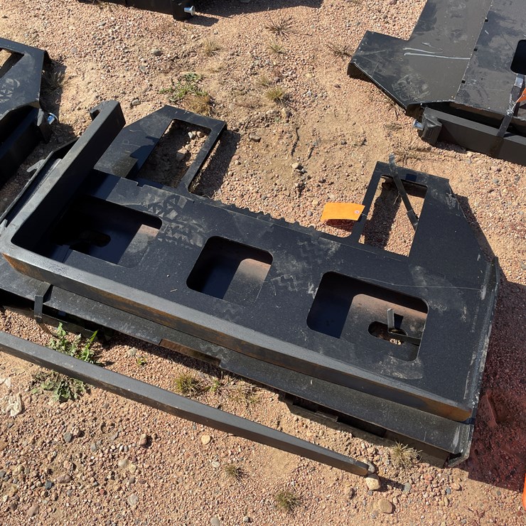 #4135 • Universal Pallet Fork Attachment