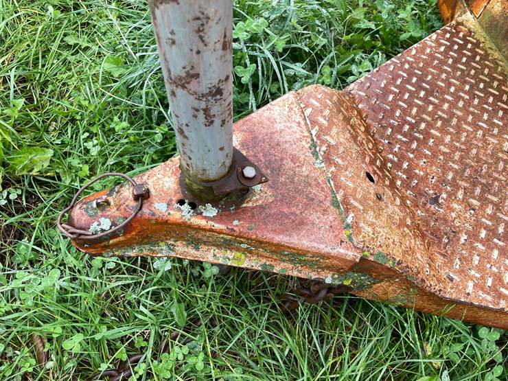 #8038-•-single-axle-horse-trailer-(no-title)-image-22