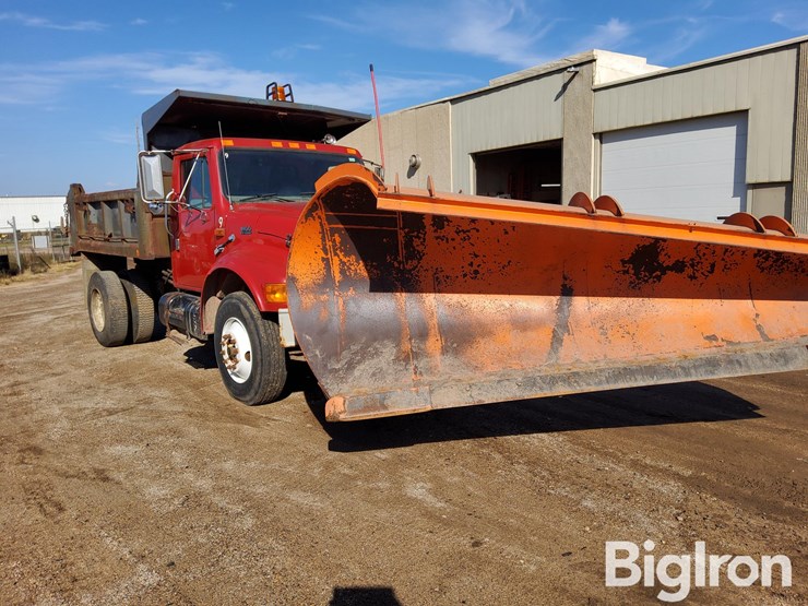 2000-international-4900-image-3