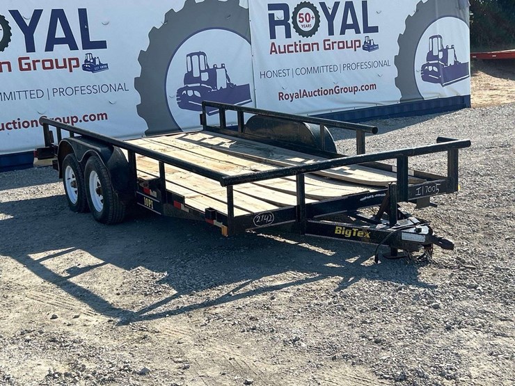 2003-big-tex-10pi-16ft.-t/a-pipe-top-utility-trailer-image-4