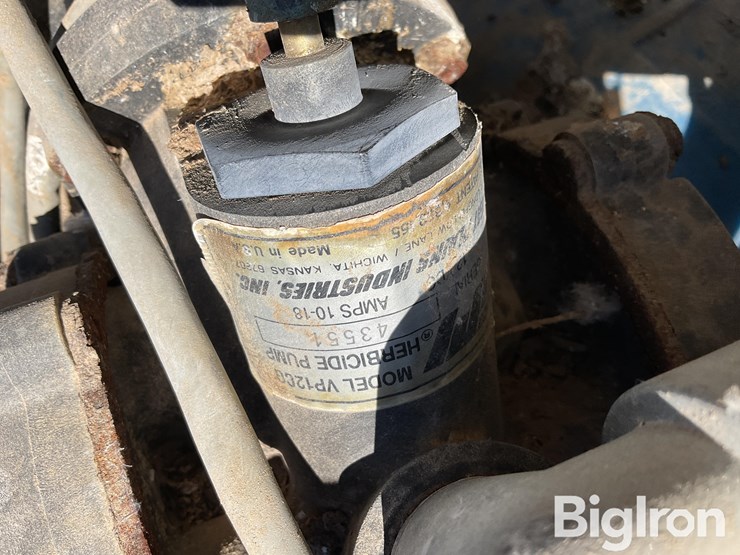 syngenta-454l/120-gallon-liquid-fertilizer-poly-shuttles-image-11