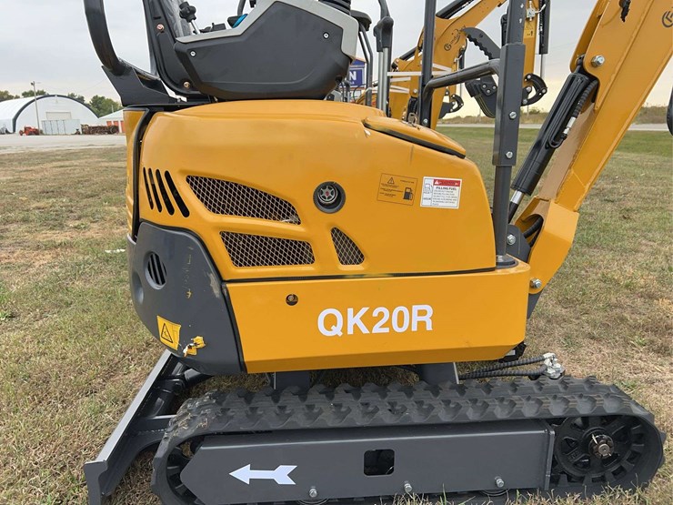 mini-excavator-qk20r-image-23