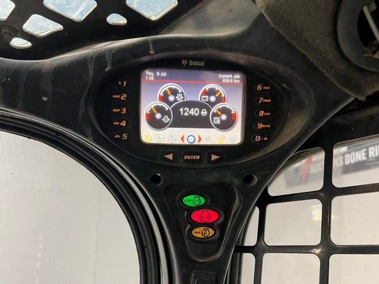 bobcat-t630-image-27