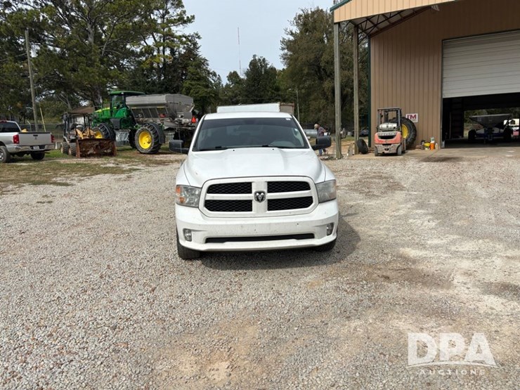 2013-dodge-ram-1500-image-9