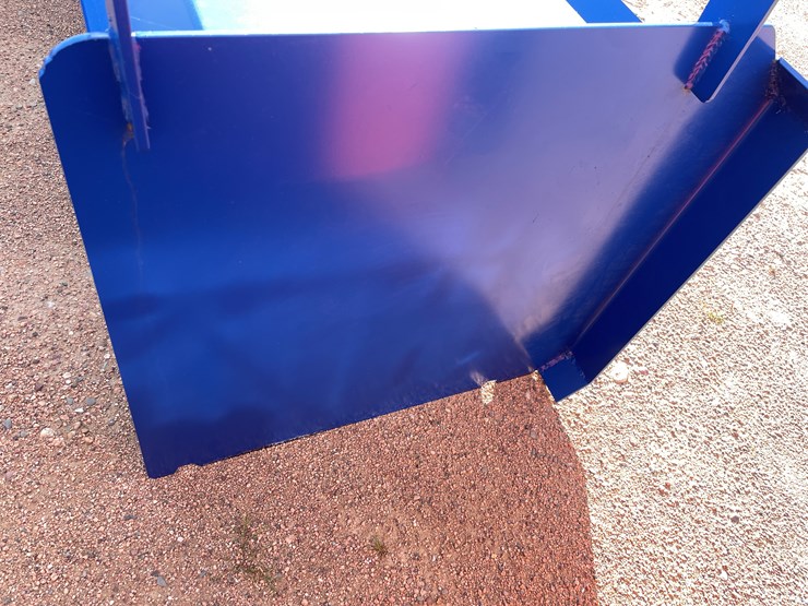 #4067-•-8'-snow-pusher-attachment-image-6