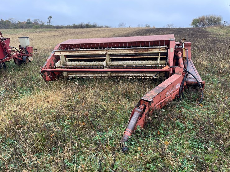 hesston-1090-image-2