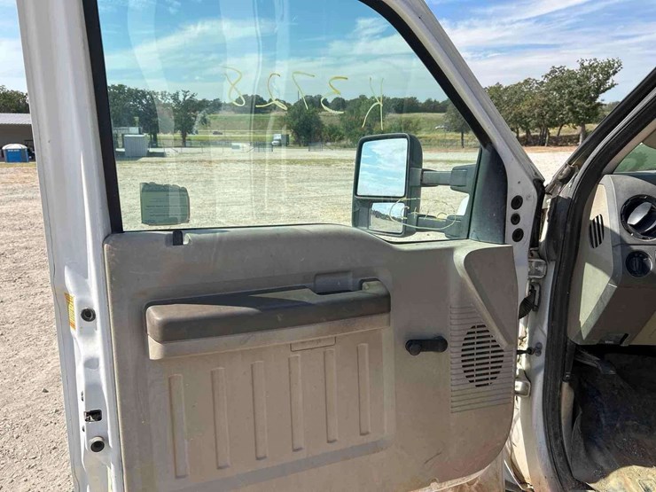 2008-ford-f450-image-10