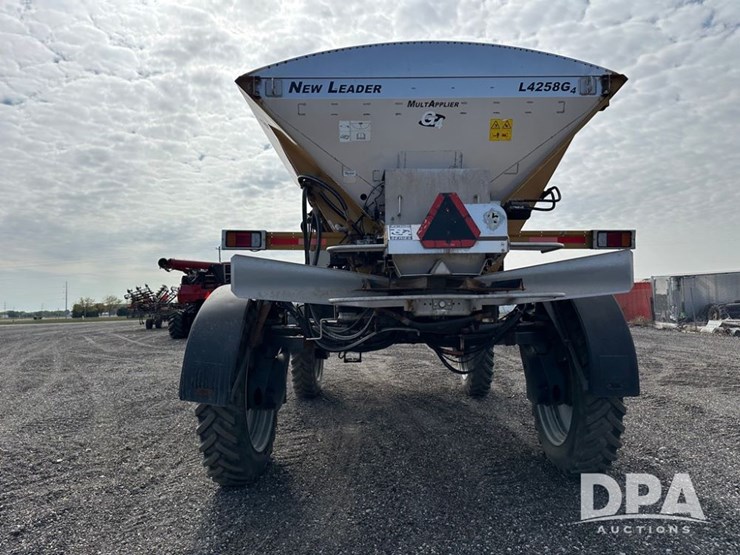 2017-ag-chem-rg1100b-image-14