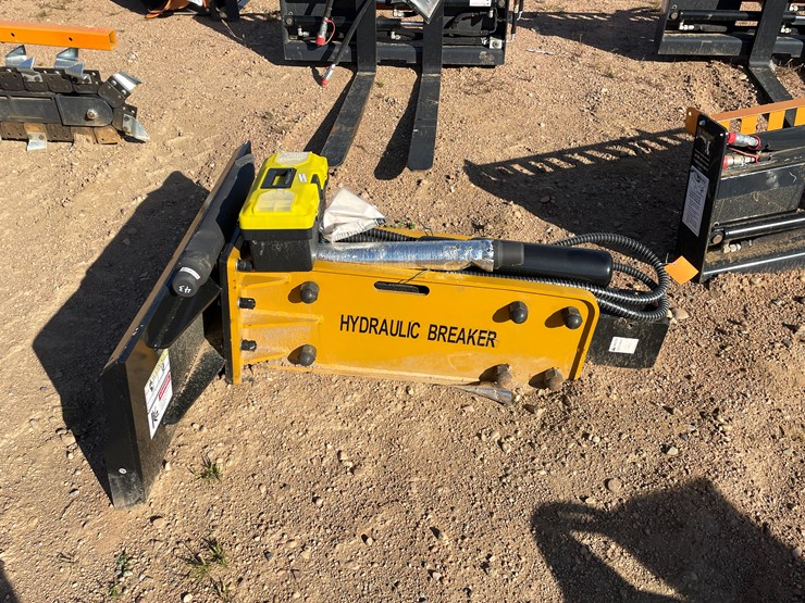 #4093-•-wolverine-hydraulic-breaker-attachment-image-1