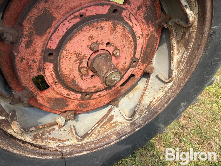 1973-massey-ferguson-1135-image-20