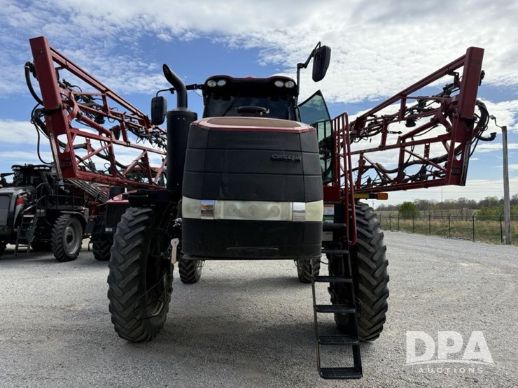 2020-case-ih-trident-5550-image-8