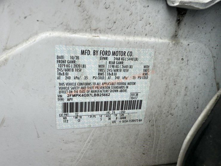 2020-ford-edge-image-37