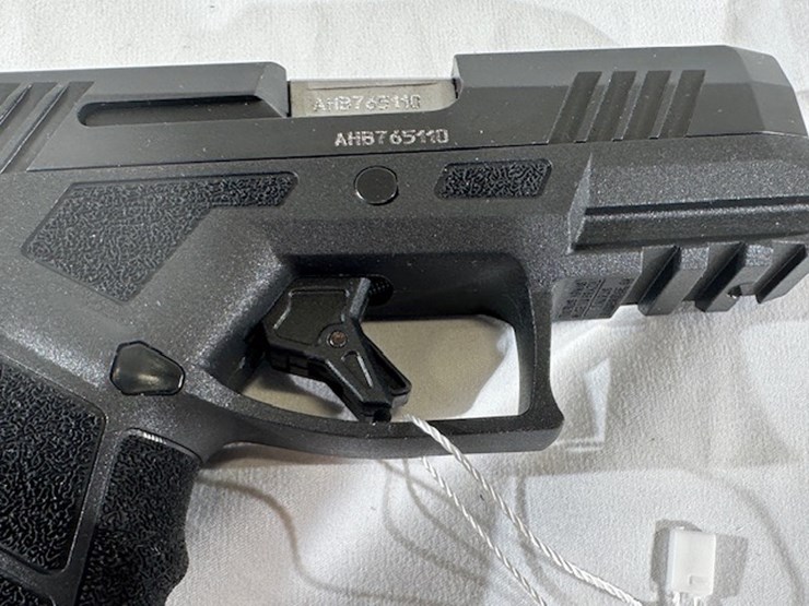 #2025-00038-•-taurus-gx2-pistol-image-54