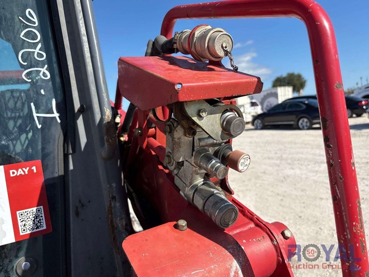 2016-takeuchi-tl10v2-image-8