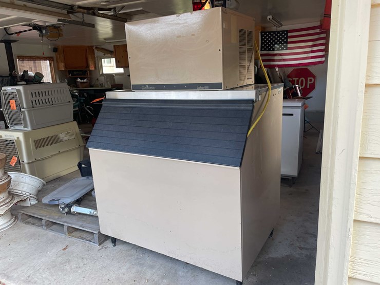 #6616-•-manitowoc-400-series-ice-machine-image-1