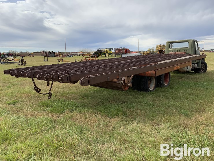 1981-international-f1924-image-5