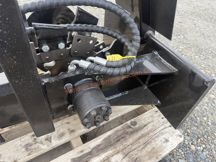 ir-mini-skid-steer-hyd-trencher-image-8