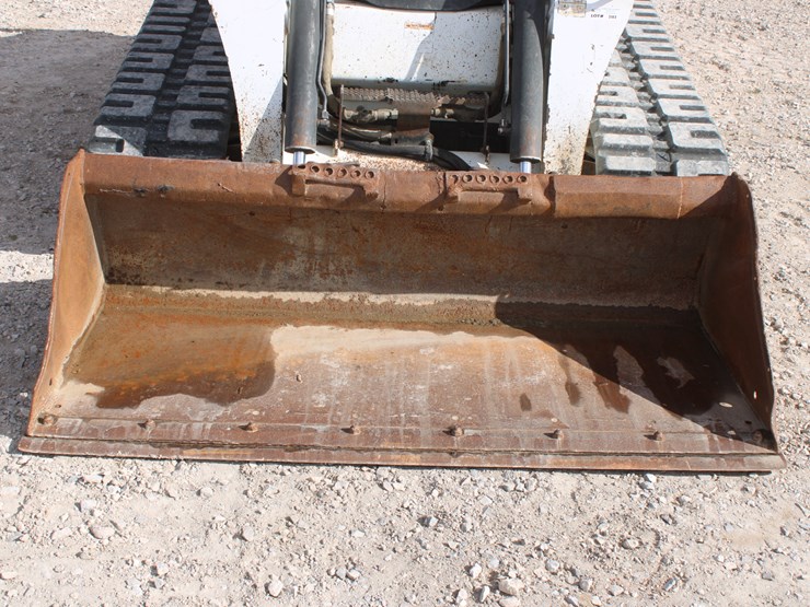 bobcat-t870-image-50