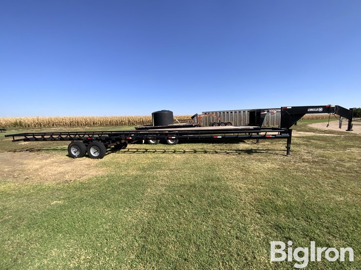 2021-circle-m-8-bale-t/a-retriever-trailer-image-4