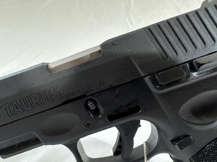#2025-00068-•-taurus-g3c-pistol-image-15