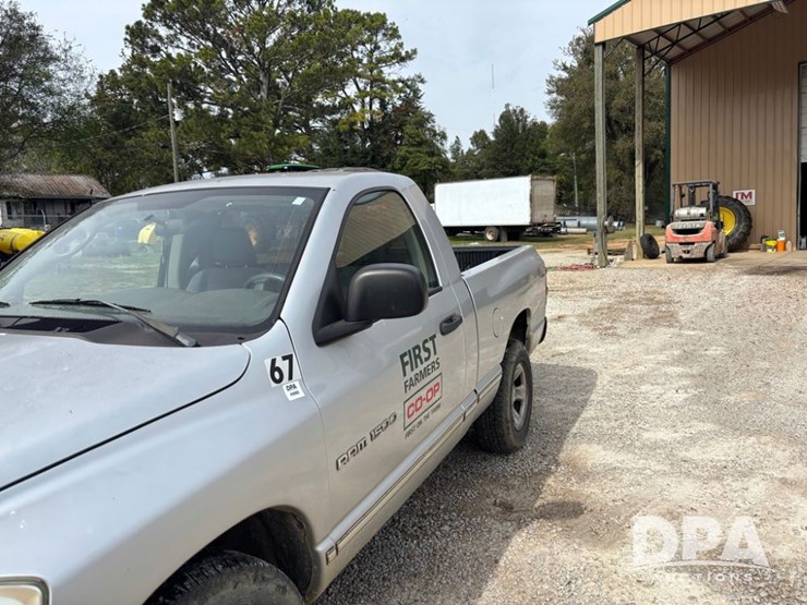 2007-dodge-ram-1500-image-11