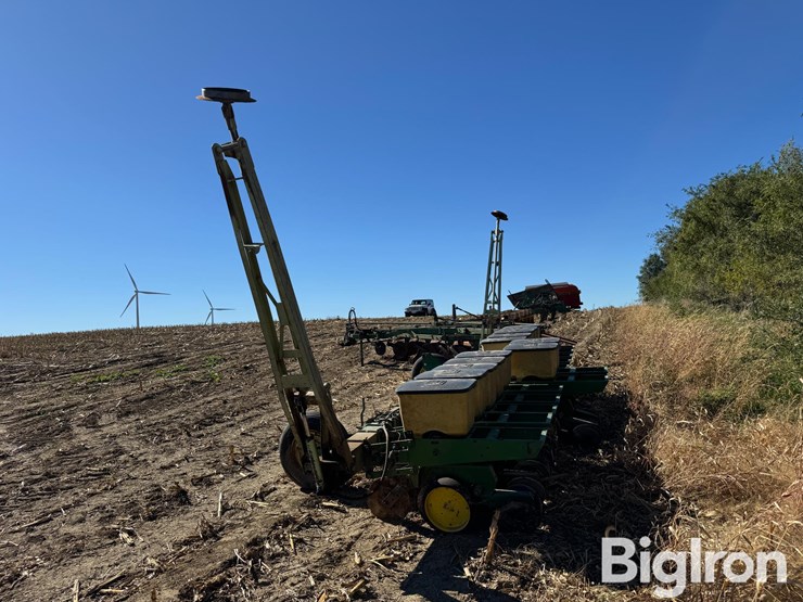 john-deere-7100-image-8