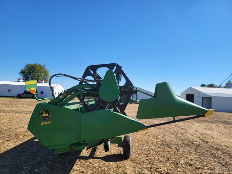 john-deere-630f-image-4