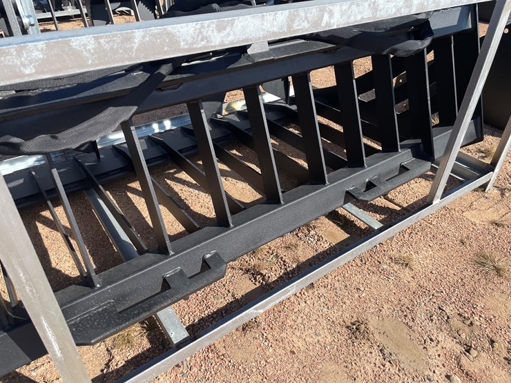 #4114-•-72"-rock-grapple-bucket-attachment-image-15