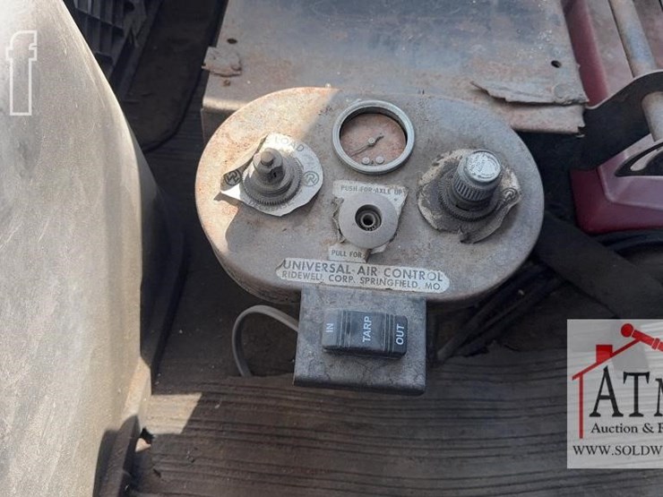 1985-ford-lnt9000-image-27