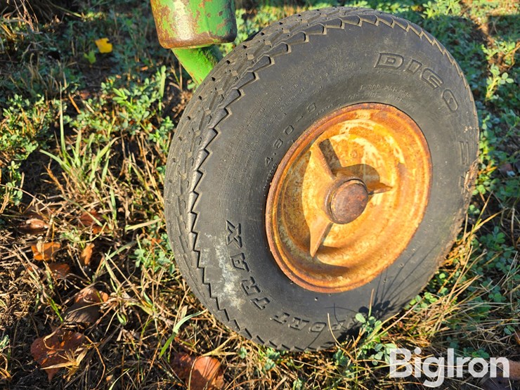 john-deere-7-image-11