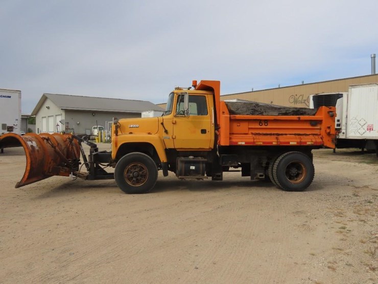 1996-ford-l9000-image-5