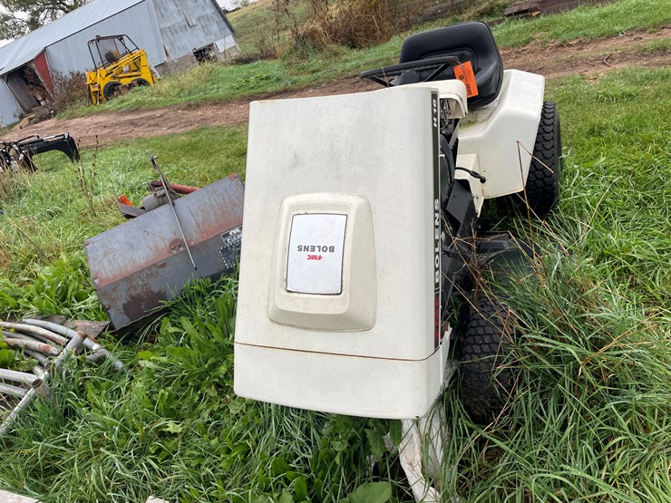#8105-•-fmc-bolens-h16-lawn-mower-image-2