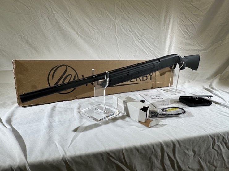 #2025-00039-•-weatherby-sa-08-shotgun-image-2