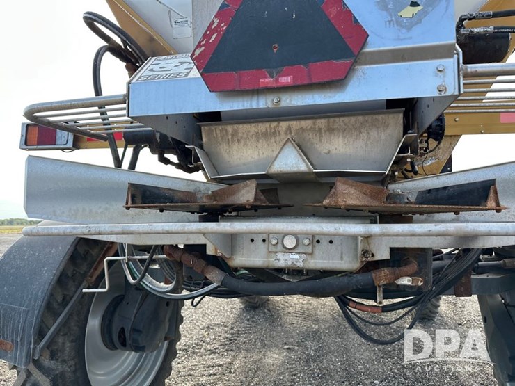 2017-ag-chem-rg1100b-image-28