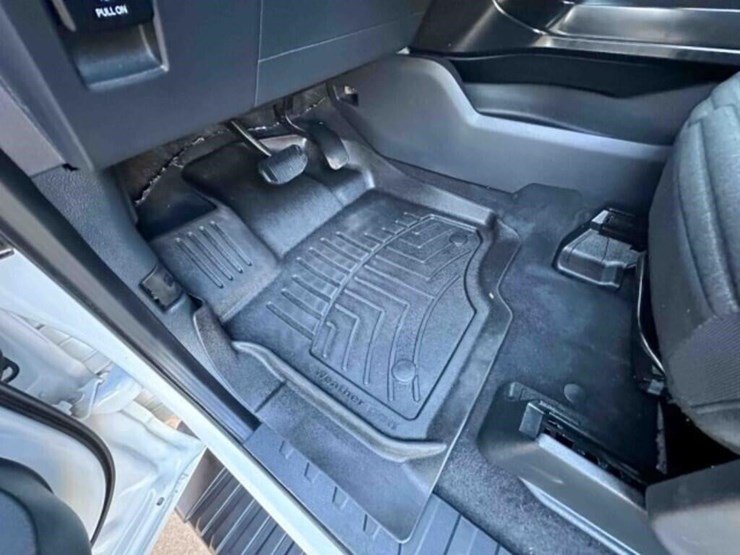 2023-ford-f150-image-18