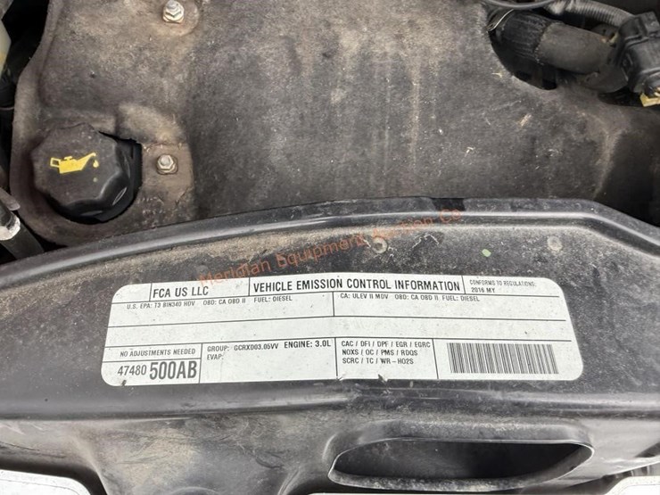 2015-dodge-ram-2500-image-38