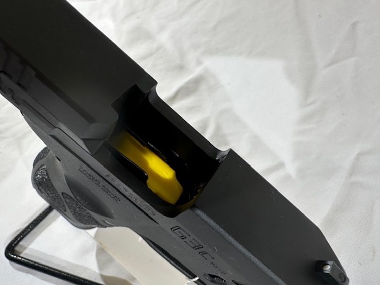 #2025-00068-•-taurus-g3c-pistol-image-34