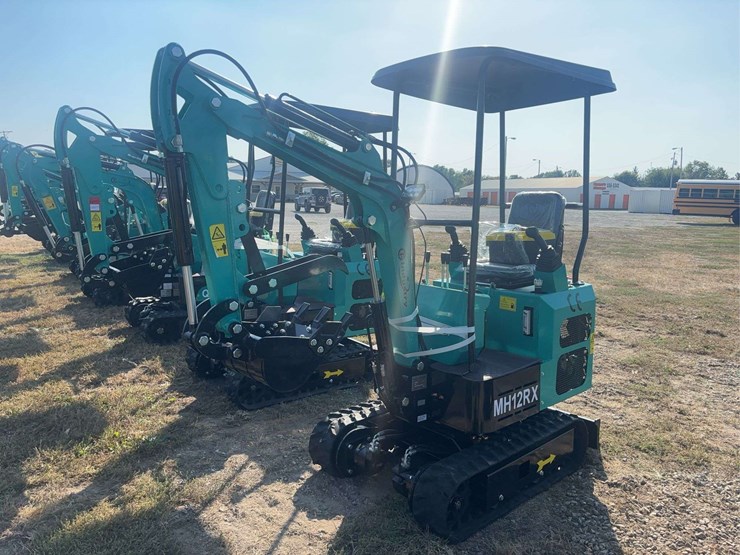 mini-excavator-mh12rx-image-2