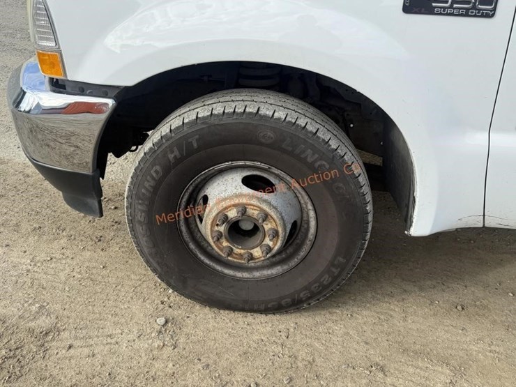 2004-ford-f350-image-12