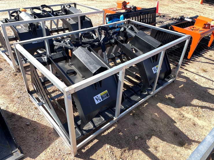 #4113-•-72"-rock-grapple-bucket-attachment-image-1