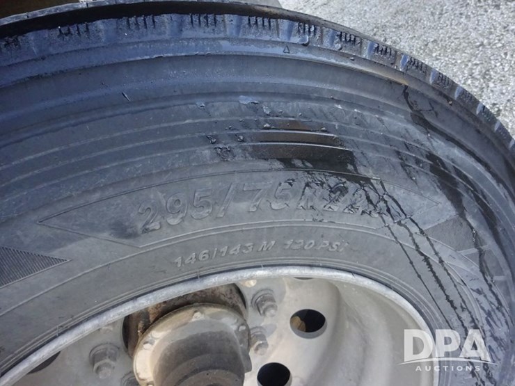 2018-wilson-hopper-bottom-image-39