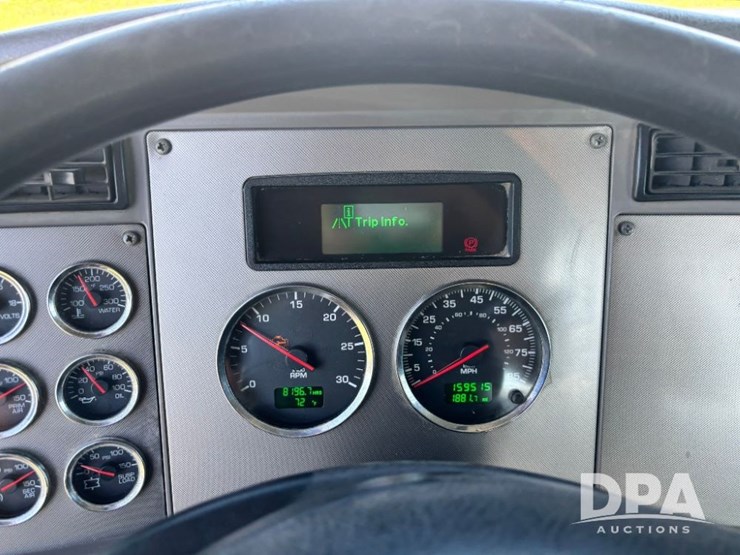 2013-kenworth-t370-image-80