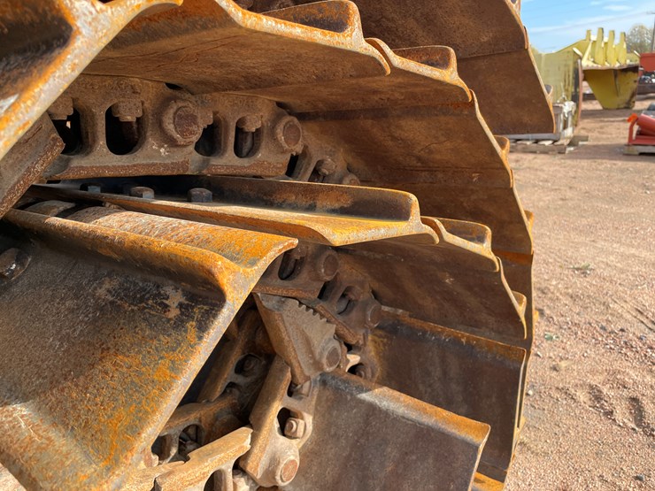 caterpillar-d6-image-9