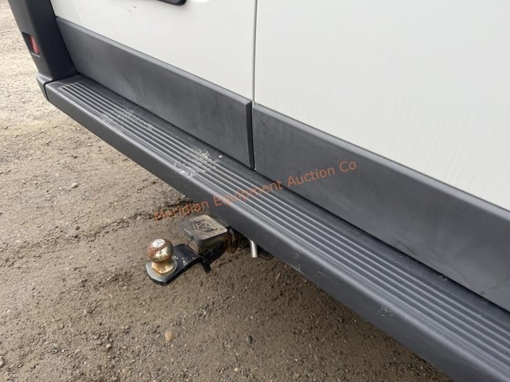 2015-dodge-ram-2500-image-19