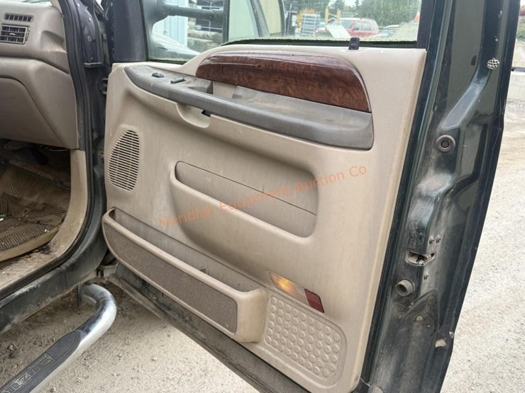 2002-ford-f350-image-26