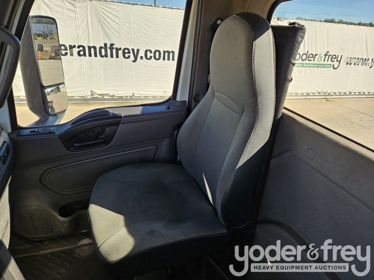 2019-international-lt-image-31