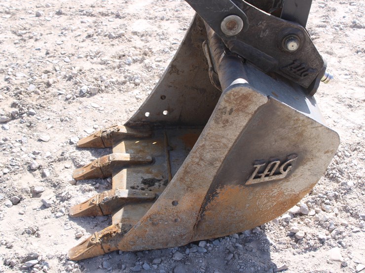 2016-bobcat-e32i-image-12