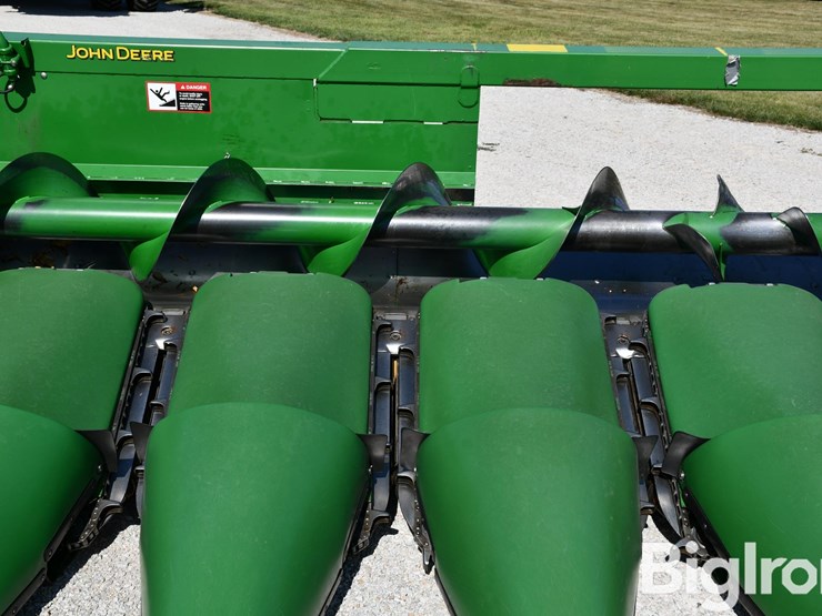 2008-john-deere-608c-image-12